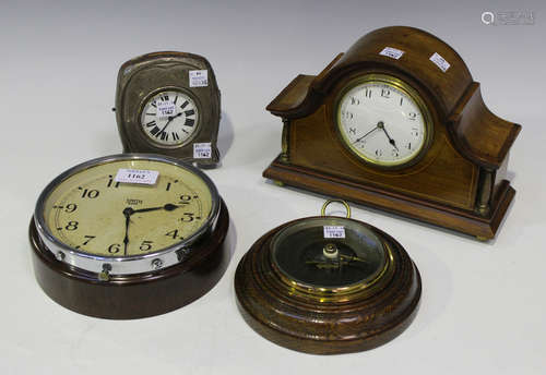 An Edwardian mahogany mantel timepiece, height 17cm, a Bakelite circular cased wall timepiece, the