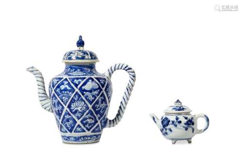 TWO CHINESE BLUE AND WHITE TEAPOTS AND COVERS. Kangxi. One with rope twist handle and spout, the other a miniature teapot of globular form, standing on short tripod feet, finely painted with scrolling flowers, 7 / 16cm H. (4) 清康熙   青花蓋壺兩把