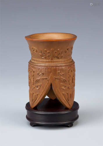 A CHINESE BAMBOO ARCHAISTIC TRIPOD VESSEL