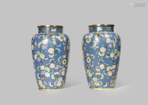 A PAIR OF CHINESE CLOISONNE VASES