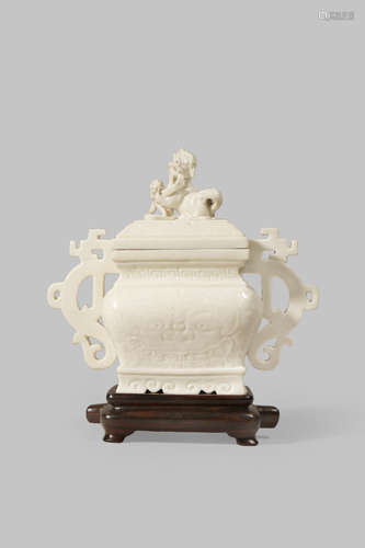 A CHINESE WHITE GLAZED ARCHAISTIC INCENSE BURNER