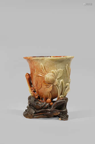 A CHINESE SOAPSTONE LIBATION CUP