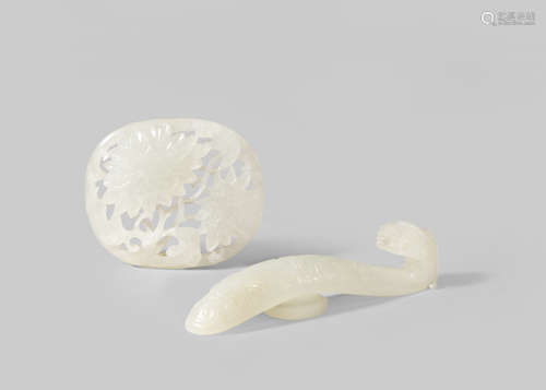 A CHINESE WHITE JADE PLAQUE AND A CHINESE WHITE JADE BELTHOOK