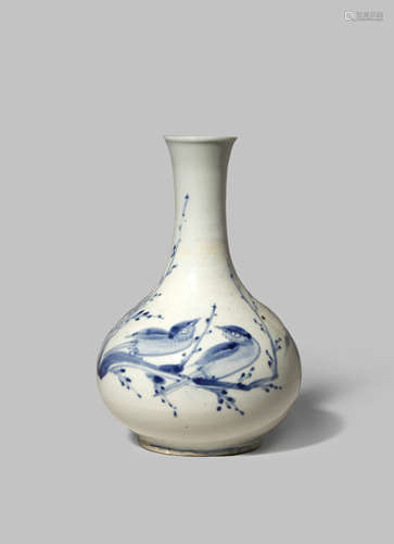 A KOREAN BLUE AND WHITE BOTTLE VASE