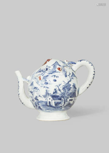 A CHINESE BLUE AND WHITE AND UNDERGLAZE RED CADOGAN TEAPOT