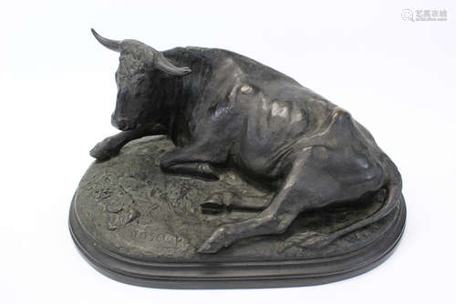 Bronze statue of a bull, signed Rosa B.