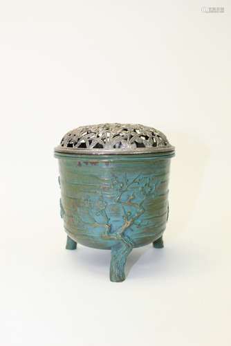 Japanese vintage bronze incense burner.