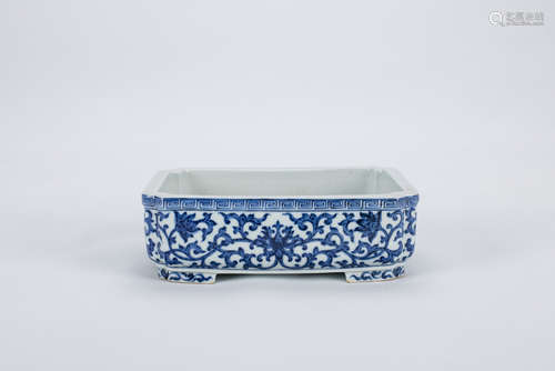 Chinese blue and white porcelain bulb dish, Qianlong