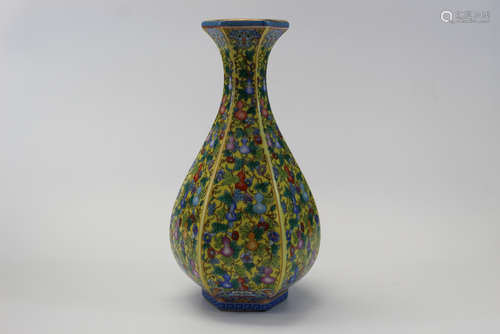 Chinese enameled porcelain vase, Yongzheng mark.