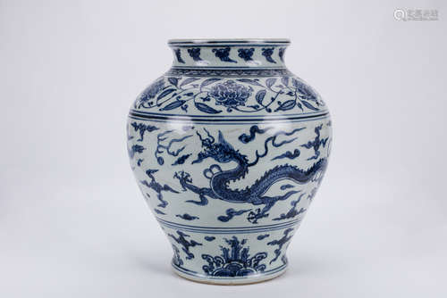 Chinese blue and white porcelain jar.