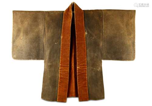 A DEERSKIN FIREMAN’S COAT (KAJIBANTEN). Edo period