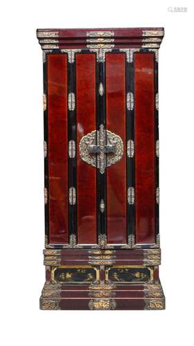 A Japanese lacquer shrine cabinet