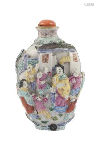A Chinese porcelain molded snuff bottle