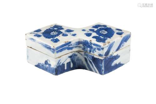 A Chinese porcelain lozenge shaped box and cover