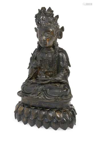 A Chinese bronze figure of Guanyin