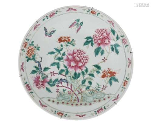 A large Chinese porcelain charger