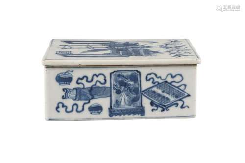 A Chinese porcelain rectangular box and cover