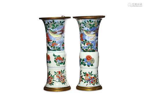 A PAIR OF CHINESE FAMILLE VERTE VASES, GU. Qing Dy