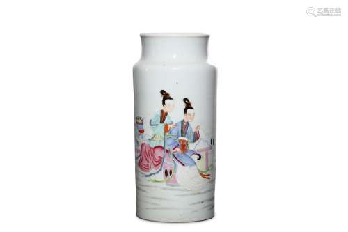 A CHINESE FAMILLE ROSE SLEEVE VASE. Qing Dynasty,