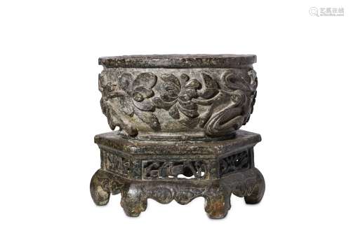 A CHINESE STONE JARDINIERE AND STAND. Ming Dynasty