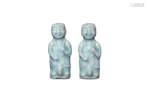 A PAIR OF CHINESE QINGBAI ‘BOYS’ WHISTLES. Song Dy