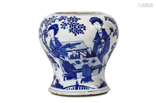 A CHINESE BLUE AND WHITE VASE Qing Dynasty, Kangxi