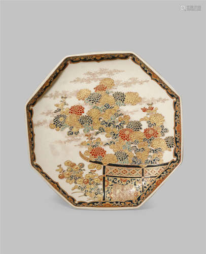 A JAPANESE GOSU SATSUMA OCTAGONAL DISH MEIJI 1868-1912 The well decorated with a dense design of