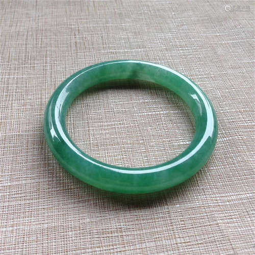 NATURAL JADEITE BANGLE