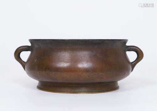 CHINESE BRONZE CIRCLE HANDLE ROUND CENSER