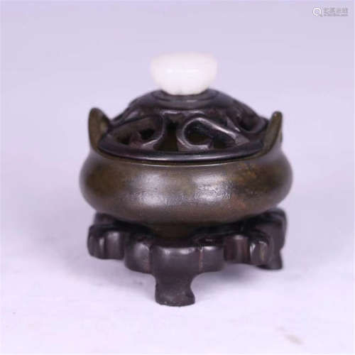 CHINESE ROUND BRONZE CENSER WITH ROSEWOOD LID AND BASE