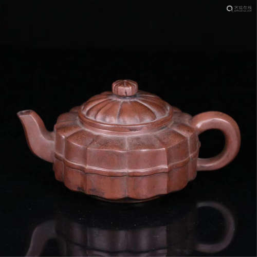 CHINESE YIXING ZISHA CLAY TEA POT