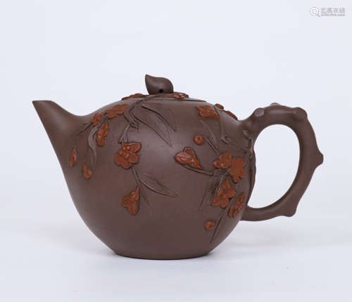 CHINESE YIXING ZISHA CLAY TEA POT