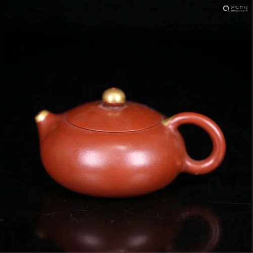 CHINESE YIXING ZISHA CLAY TEA POT