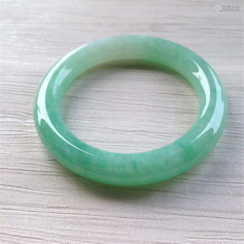 NATURAL JADEITE BANGLE