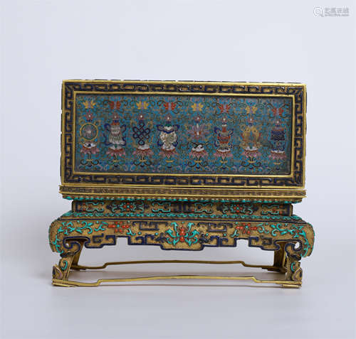 CHINESE CLOISONNE BOX WITH ENAMEL BASE