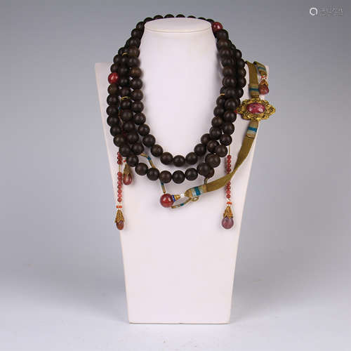 CHINESE AGALWOOD BEAD CHAOZHU COURT NECKLACE