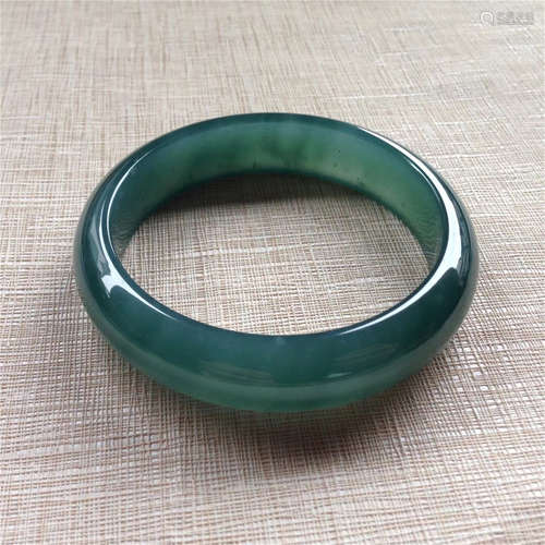 NATURAL JADEITE BANGLE