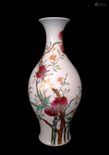 CHINESE FAMILLE ROSE NINE PEACH VASE