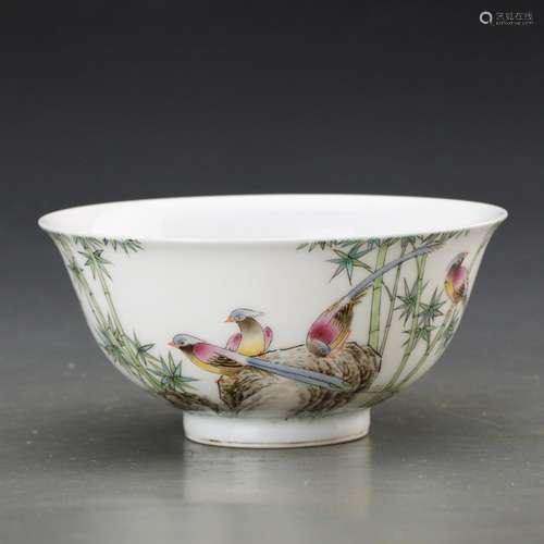 CHINESE FAMILLE ROSE PORCELAIN BOWL