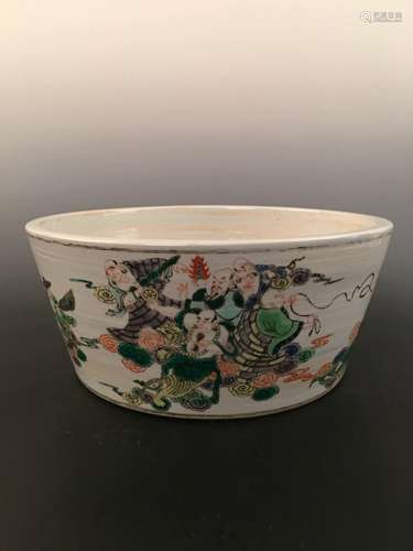 Chinese Wucai Porcelain Container