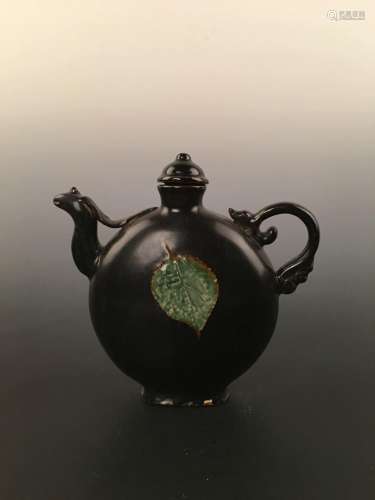 Chinese Ji Zhou Ware Flat Pot With Lid