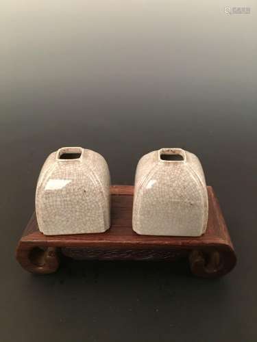 Chinese Ge-Type Square Pair Bottle