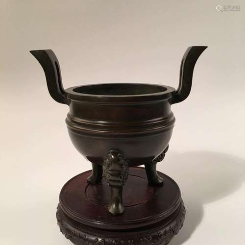 Chinese Bronze Tripod Censer