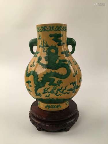 Chinese Yellow& Green Glazed Dragon Bailuzun Vase