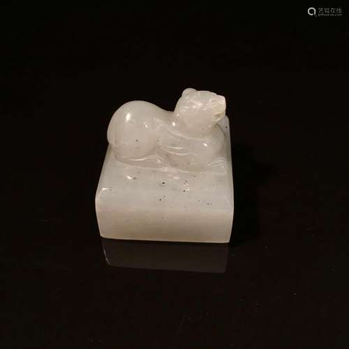 Chinese White Jade of Seal With Foodog Knob