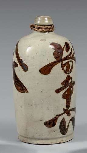 JAPON Époque Meiji (1868 1912)		 BOUTEILLE À SAKÉ...