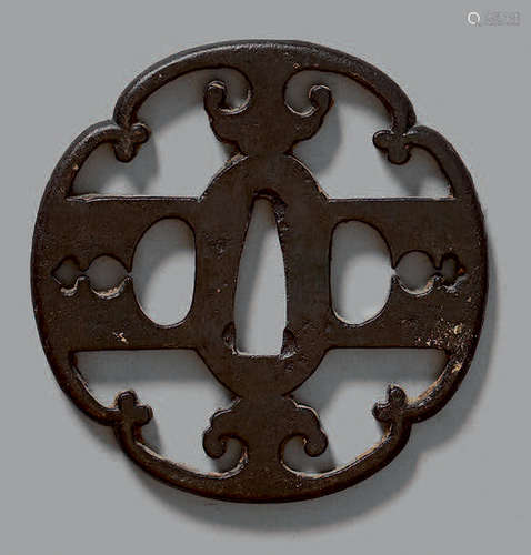 JAPON Époque Edo (1603 1868)		 QUATRE TSUBA en fe...