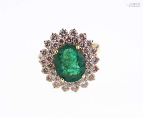 18 CT. WHITE GOLD COLUMBIAN 3.29 CT. EMERALD AND 1.84 CT DIAMOND CLUSTER RING