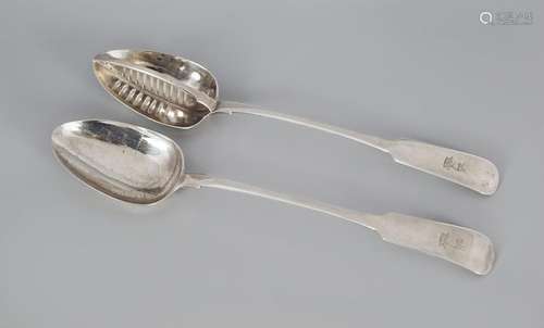 AN IRISH SILVER DIVIDER SPOON