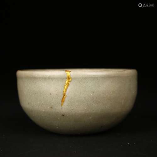 A Chinese Yue yao Bowl, Song Dynasty